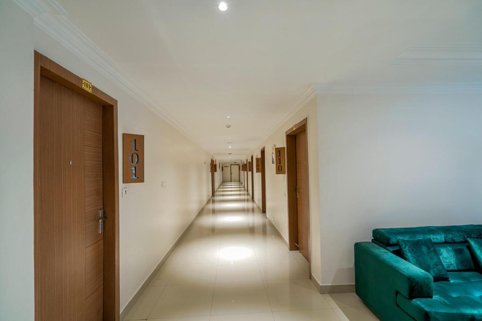Hotel Malika Residency Ettumanoor Exterior foto
