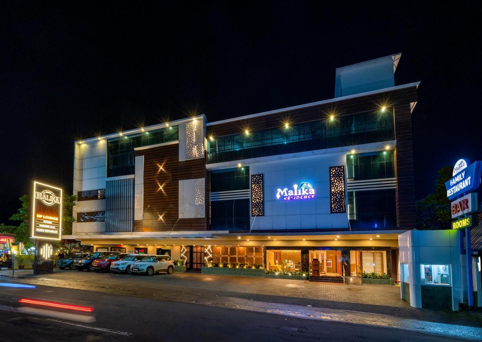 Hotel Malika Residency Ettumanoor Exterior foto